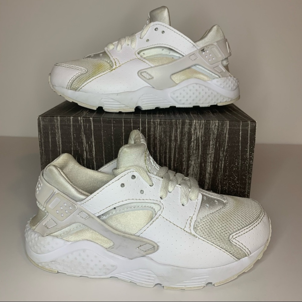 Nike Huarache Run Toddler Size 12C Sneakers